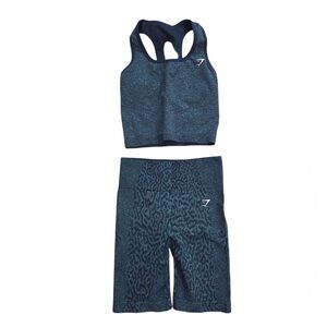 Gymshark Women’s Sports Bra Top and Matching Biker Shorts Set Gray Leopard Print